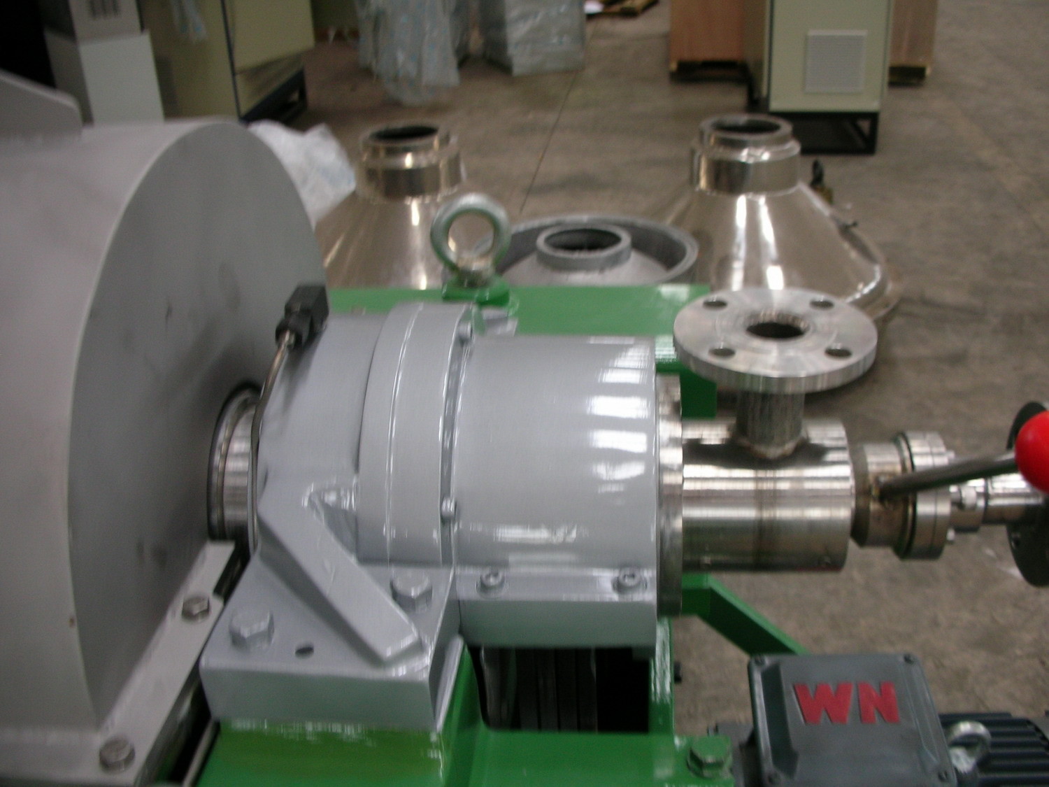 Decanter Centrifuge Working Principle